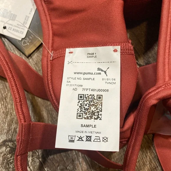 New Puma Women’s Low Impact Fashion Luxe Sports Bra Cowhide Sz XS - Picture 7 of 9